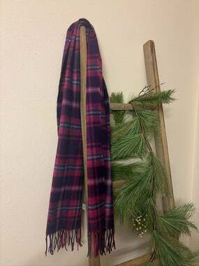 Lochmere 100% Cashmere Plaid Tartan Fringed Scarf